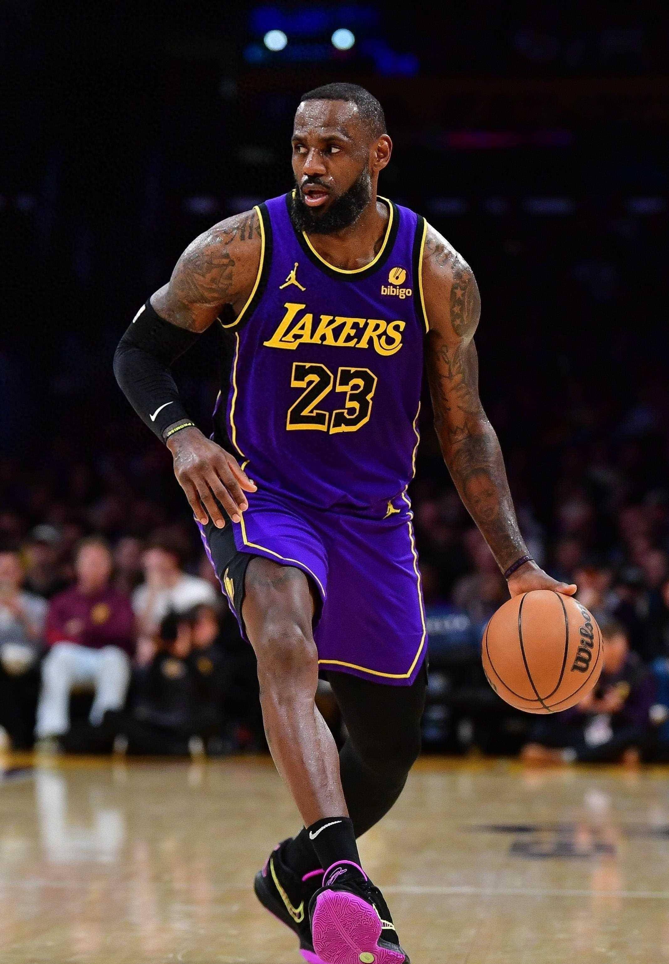 火记：谢泼德已锁定未来首发位置，他让火箭更愿交易未来首轮（火箭记者：谢泼德稳占未来先发席位，球队更愿意打包送出未来首轮）