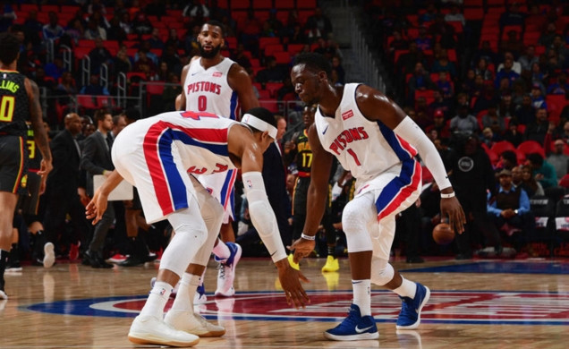 科贝电台：专家会诊由亚马尔团队要求，巴萨仍排除手术治疗（科贝电台：亚马尔团队促成专家会诊，巴萨仍不考虑手术）