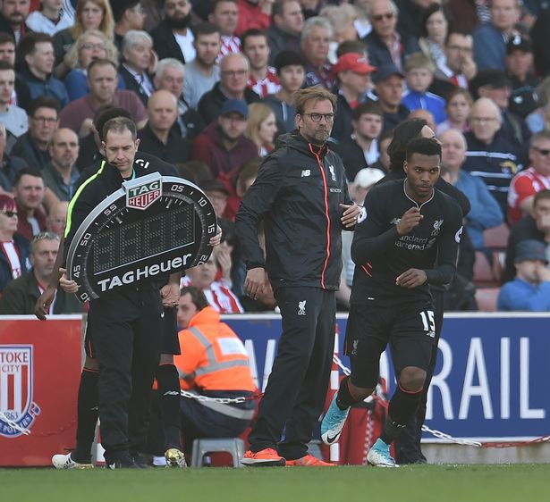 都体：森林和维拉有意卡斯特罗，博洛尼亚可能要价4000-5000万（都灵体育报：诺丁汉森林与阿斯顿维拉看中卡斯特罗，博洛尼亚要价或达4000万-5000万欧）